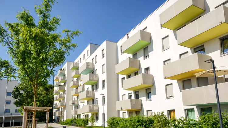 Immobilienverwaltung: Übernahme eines neuen Verwaltungsobjekts