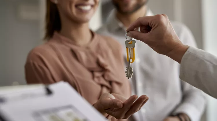 Kaufvertrag Haus: Ablauf, wichtige Inhalte und Tipps