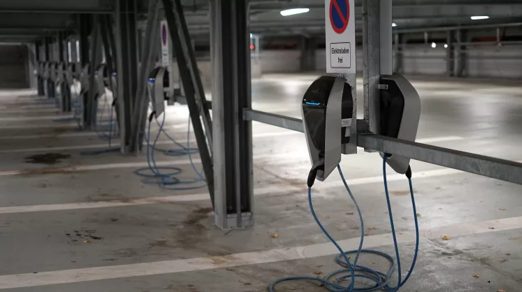 Wallbox: Was kostet sie und welche Förderung gibt es für Elektro-Auto-Ladestationen?