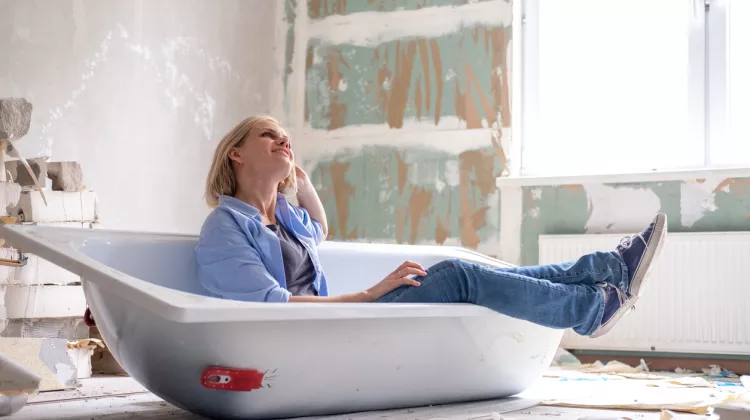Badezimmer günstig renovieren - Die Top 5 Tipps