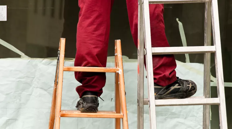 Sicherheit bei Bau und Kernsanierung: Auf welche Schutzmaßnahmen kommt es an?