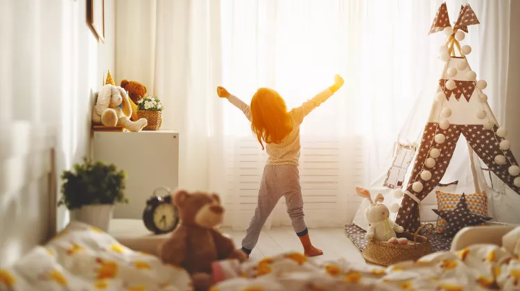 Zeit für ein eigenes Zimmer – Wann ist mein Kind so weit?