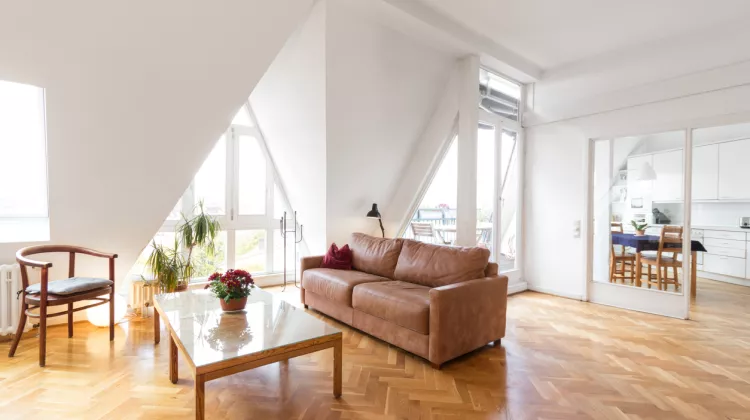 Echtes Holz für Ihr Eigenheim: Warum sich Parkett lohnt