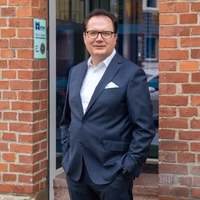 Mirko Kaminski, Immobilienmakler, Immobilienverwaltung