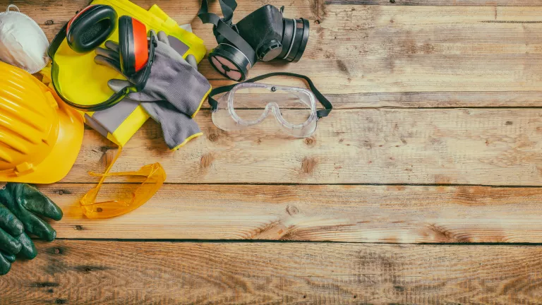 So gewährleisten Sie Gesundheitsschutz auf der Baustelle
