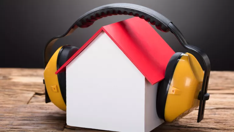 Was versteht man unter Schallschutzstandard?