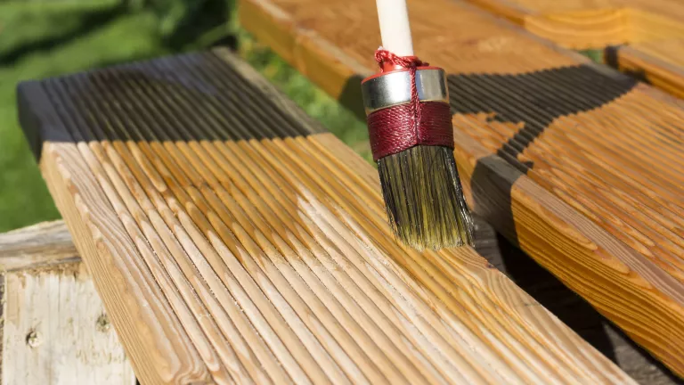 Holzöle richtig verwenden: So gelingt es