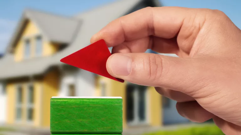 Fertighaus oder Massivhaus – Welche Bauweise macht mehr Punkte?