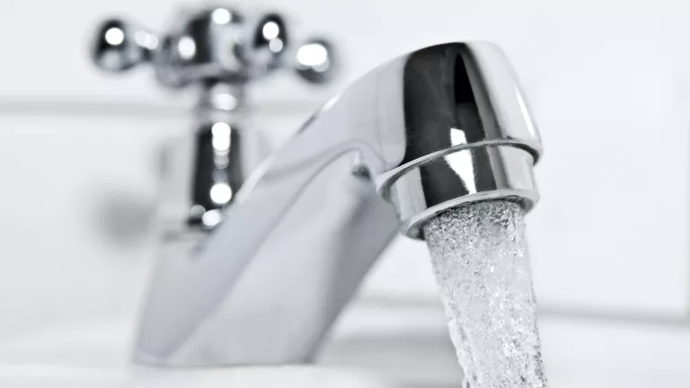 Trinkwasserversorgung innerhalb eines Wohngebäudes  