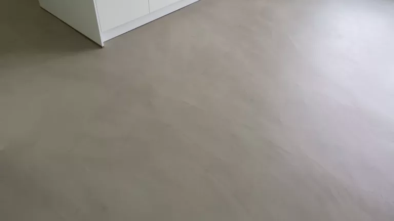 Fugenlose Böden mit Mikrozement