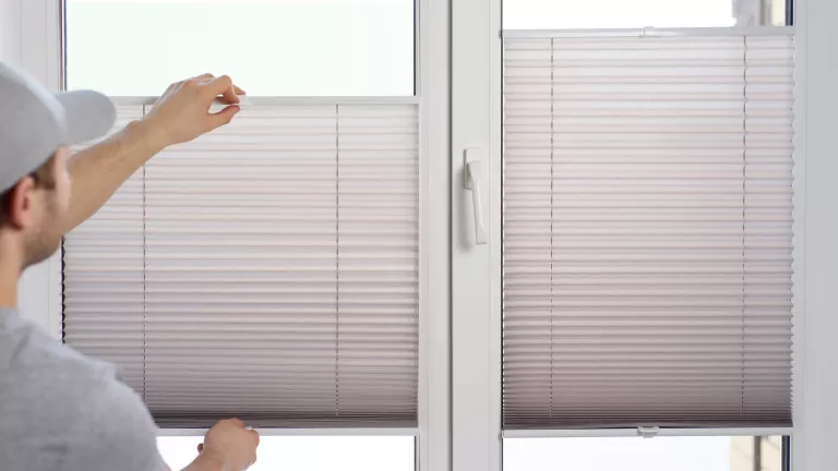 Sichtschutz für das Fenster: 10 Ideen und Möglichkeiten
