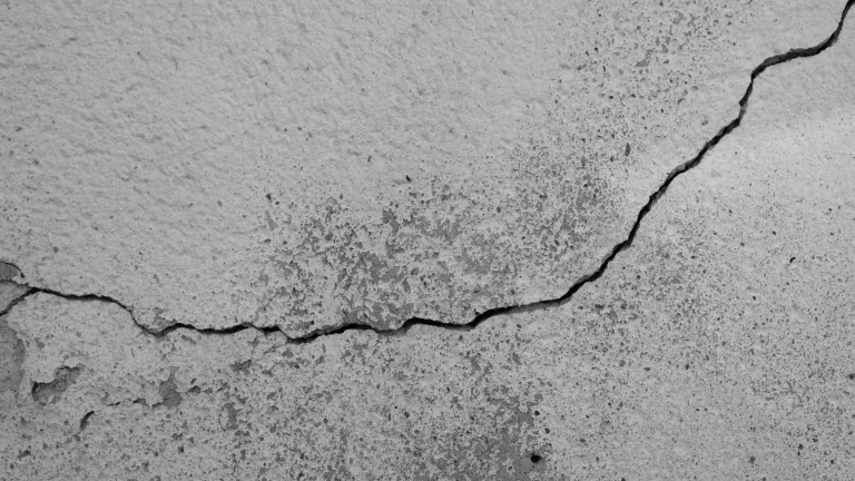 Setzungsrisse im Mauerwerk: Unbedenklich oder gefährlich?