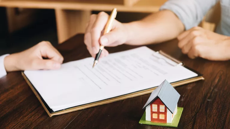 Maklervertrag kündigen: Wann darf ich das?