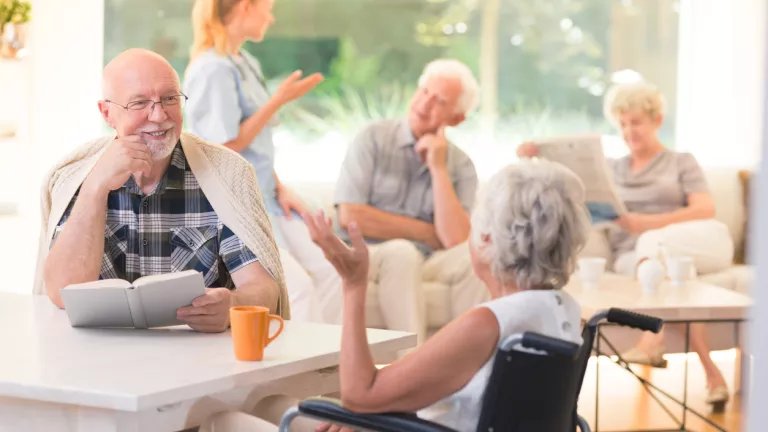Senioren-WG: Die Wohngemeinschaft für ältere Menschen