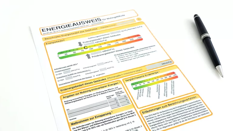 Energieausweis fürs Haus: Pflichten, Kosten, Aussteller